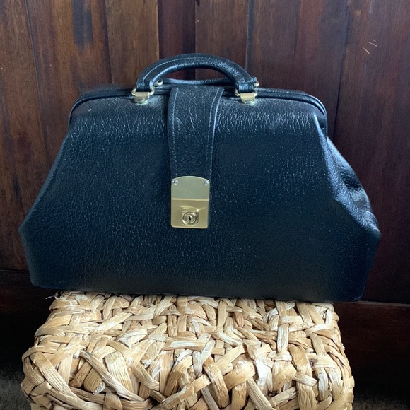 Vintage Grafco Black Genuine Leather Doctor'sSatchel Bag